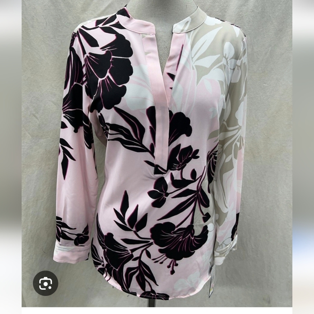 Chic Floral V-Neck Blouse - Pink and Black
